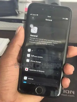 Apple iPhone SE 2 (Used)