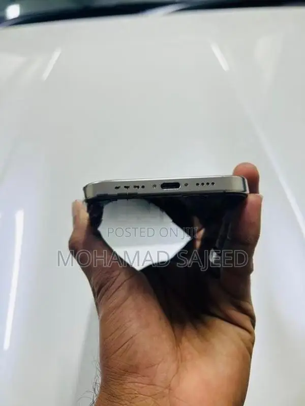 Apple iPhone 16 Pro Max (Used)