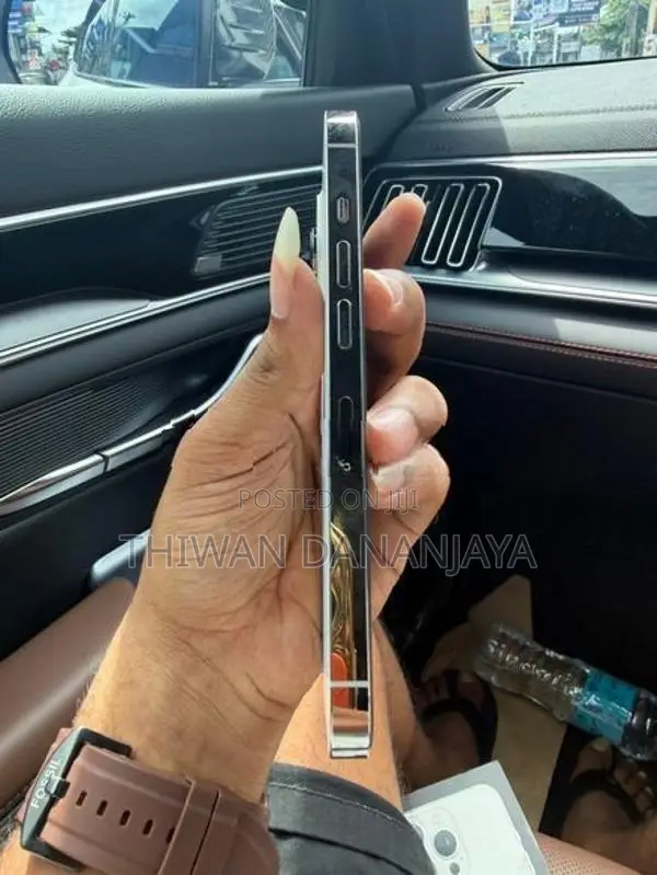 Apple iPhone 13 Pro (Used)