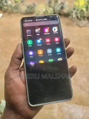 Samsung Galaxy S10 (Used)