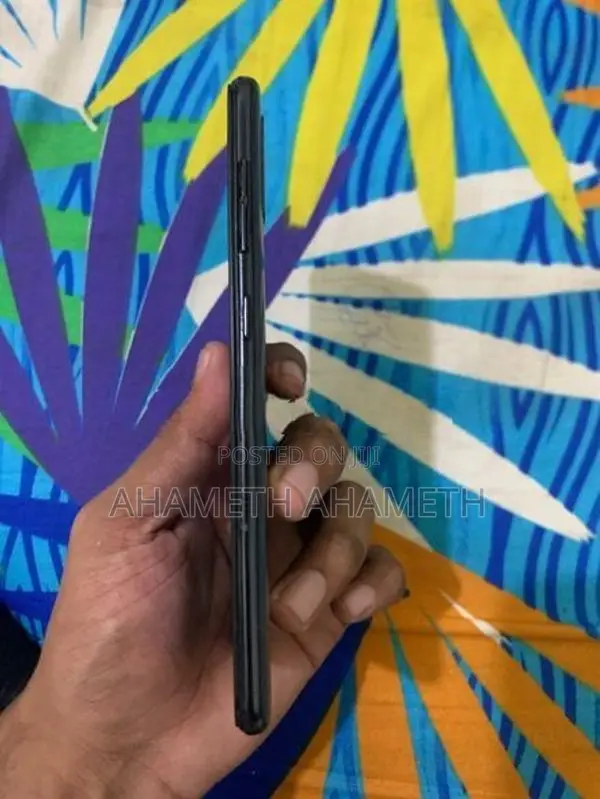 Samsung Galaxy A50 (Used)