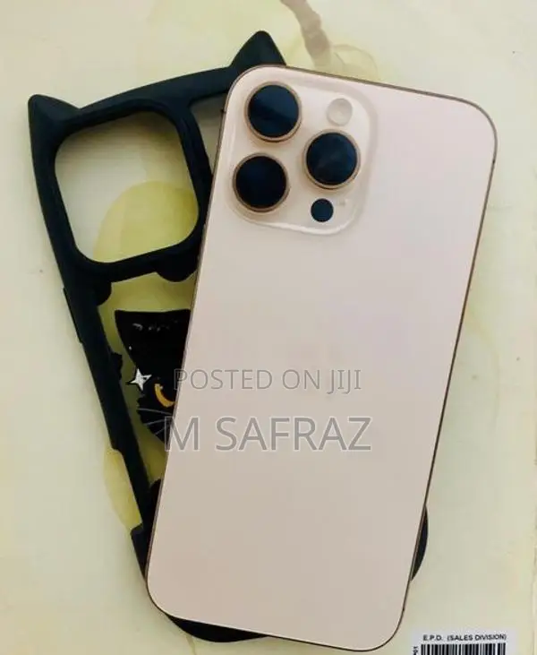 Apple iPhone 16 Pro Max 512GB (Used)