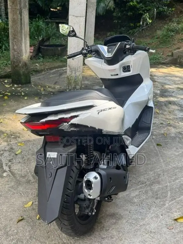 Honda PCX160 Japan 2026