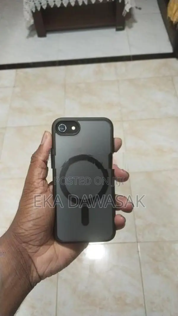 Apple iPhone 8 64GB (Used)