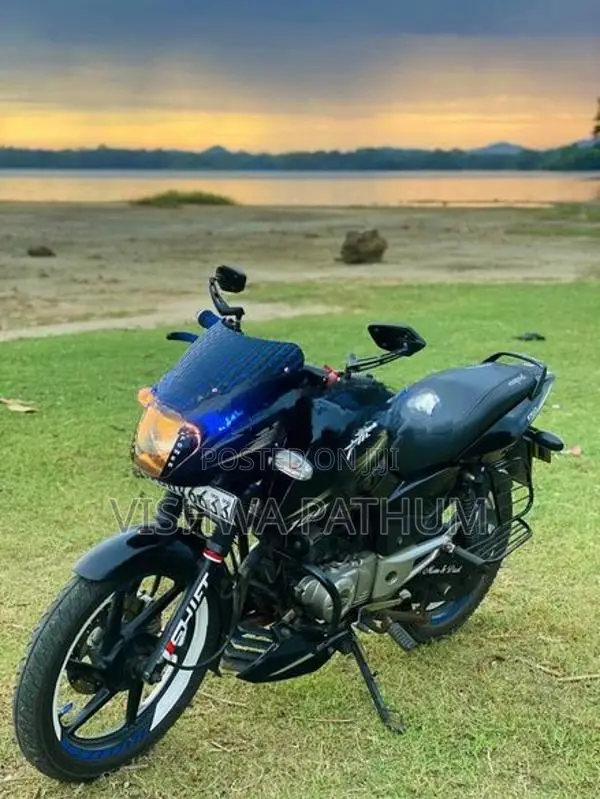 Bajaj Pulsar 150 2016