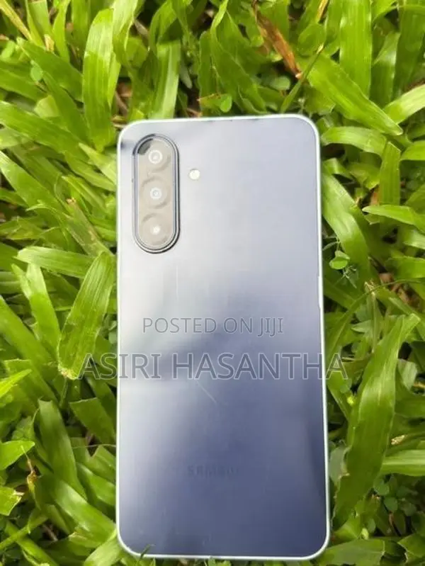 Samsung Galaxy M17 4GB 128GB (Used)