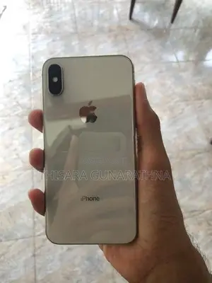Apple iPhone X (Used)