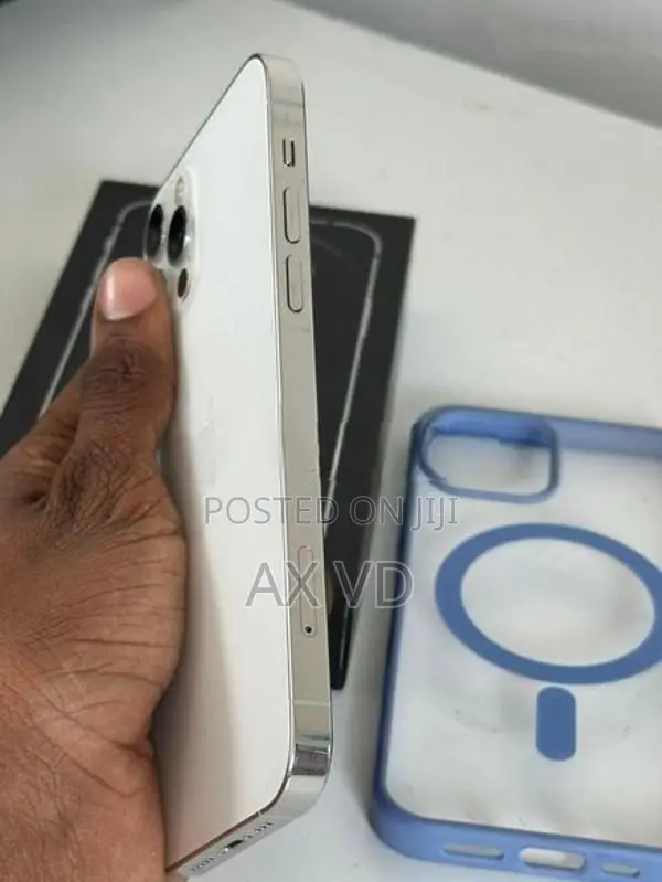 Apple iPhone 12 Pro (Used)