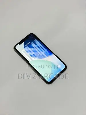 Apple iPhone 11 Pro 64GB (Used)