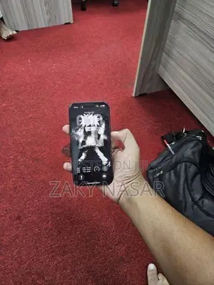 Apple iPhone 16 (Used)