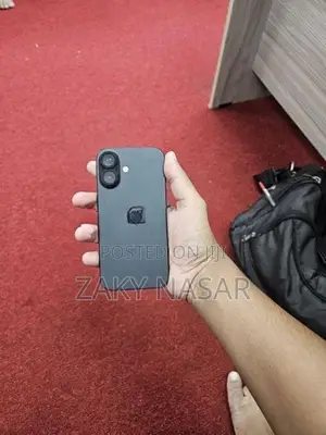 Apple iPhone 16 (Used)