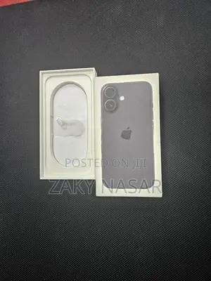 Apple iPhone 16 (Used)
