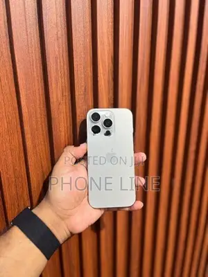 Apple iPhone 16 Pro (Used)