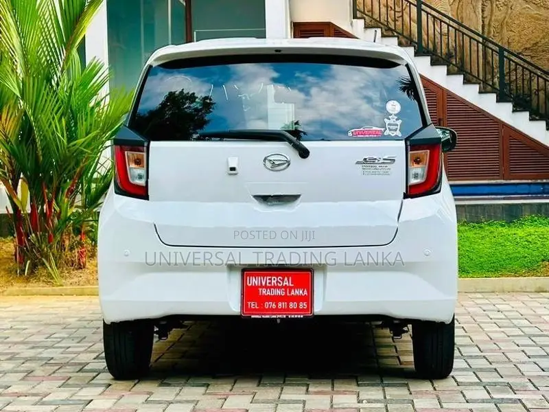 Daihatsu Mira ES X Grade Safety 2025