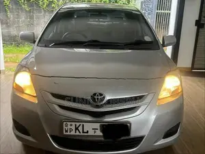 Toyota Belta 2007