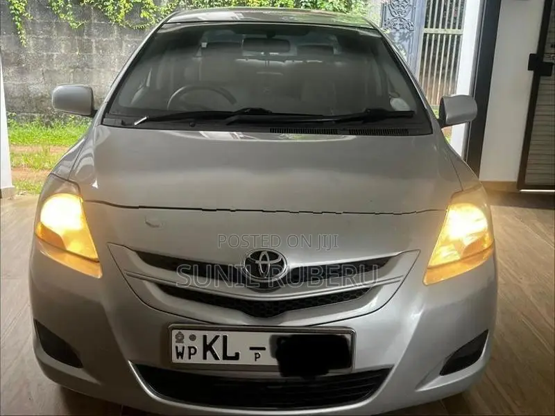 Toyota Belta 2007