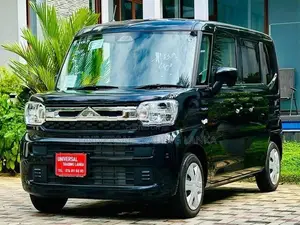 Suzuki Spacia G Grade Safety 2025