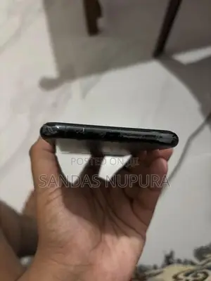Apple iPhone 11 Pro Max (Used)