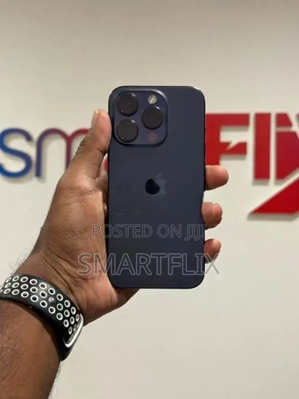 Apple iPhone 15 Pro (Used)
