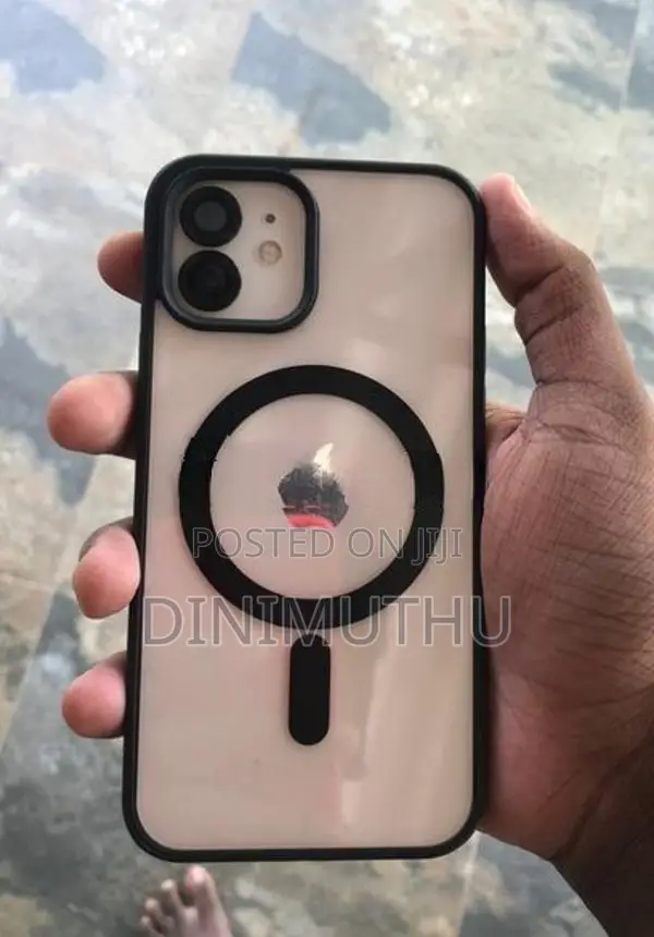 Apple iPhone 12 (Used)