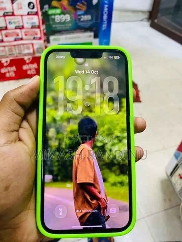 Apple iPhone 14 (Used)