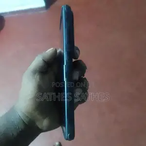 Samsung Galaxy S23 (Used)