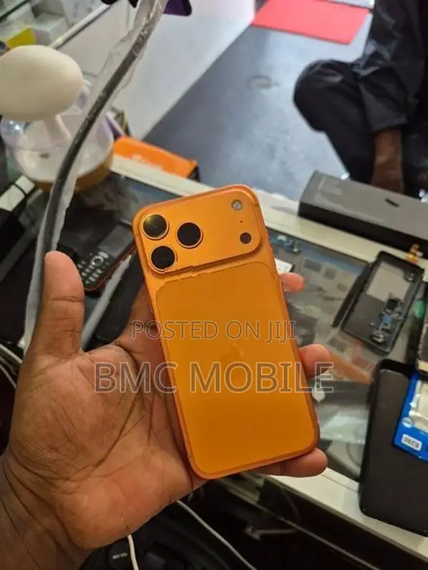 Apple iPhone 17 Pro Max (Used)