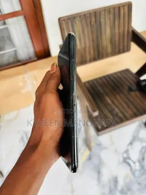 Apple iPhone 11 Pro Max (Used)