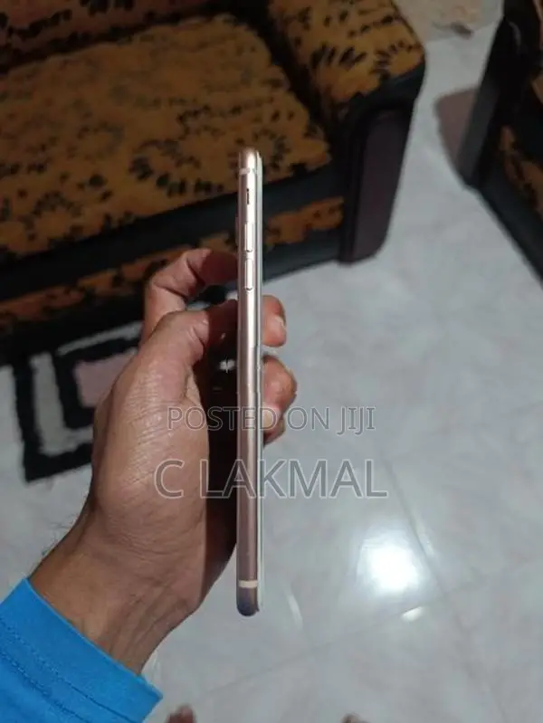 Apple iPhone 8 Plus 64GB (Used)