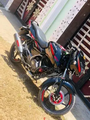 Bajaj Pulsar 150 2017