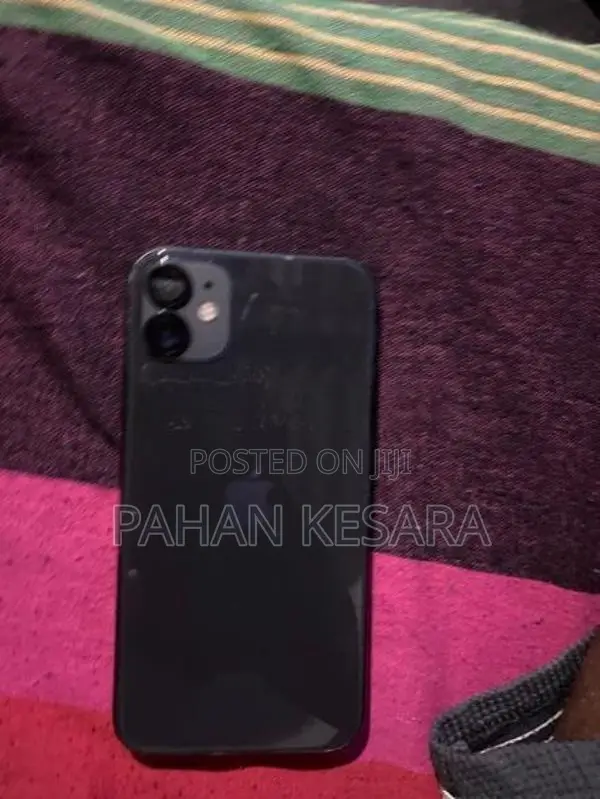 Apple iPhone 11 (Used)