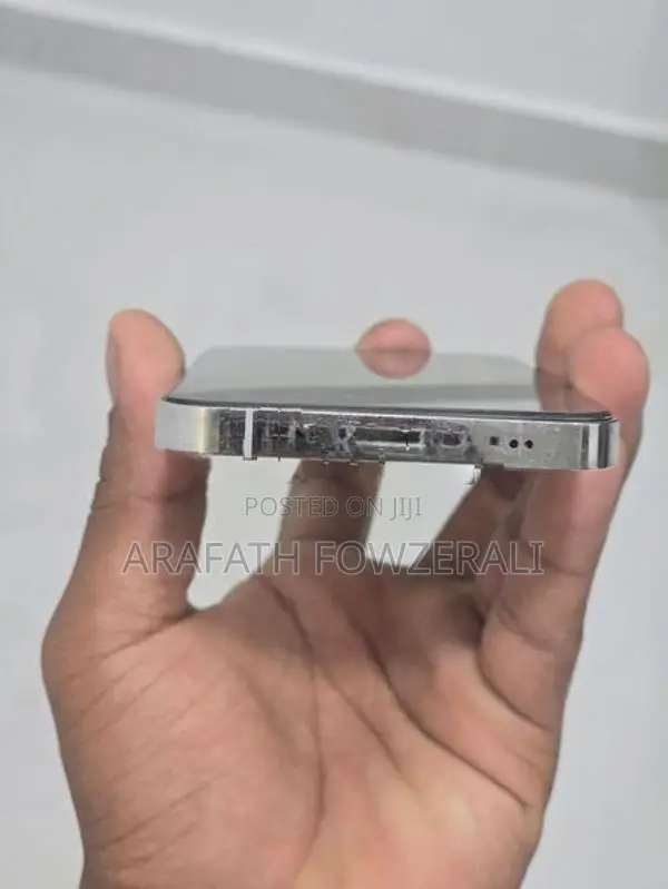 Apple iPhone 12 Pro (Used)