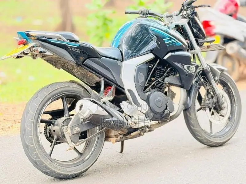 Yamaha FZS V1 2016