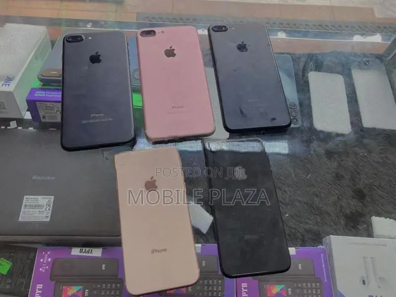 Apple iPhone 7 Plus 128GB (Used)