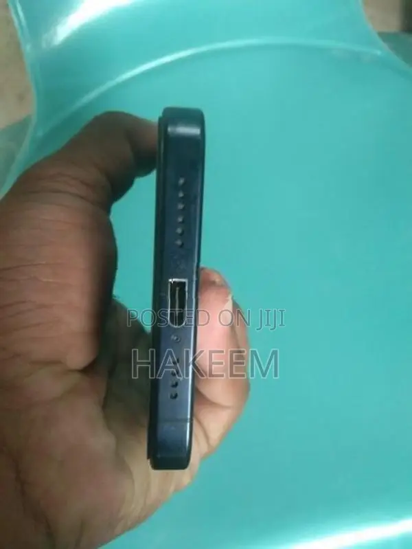 Apple iPhone 15 Pro Max Black (Used)