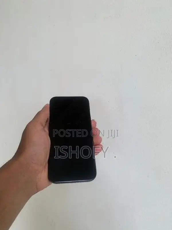Apple iPhone 15 Pro 128GB (Used)