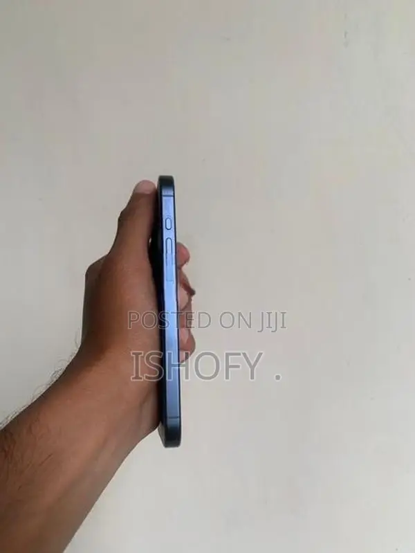 Apple iPhone 15 Pro 128GB (Used)