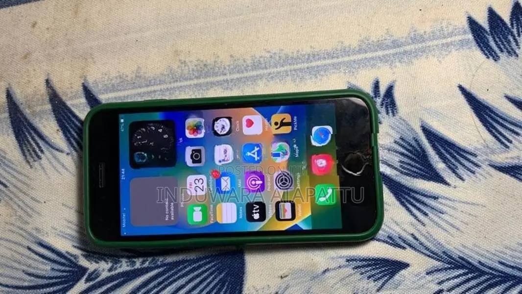 Apple iPhone 8 (Used)