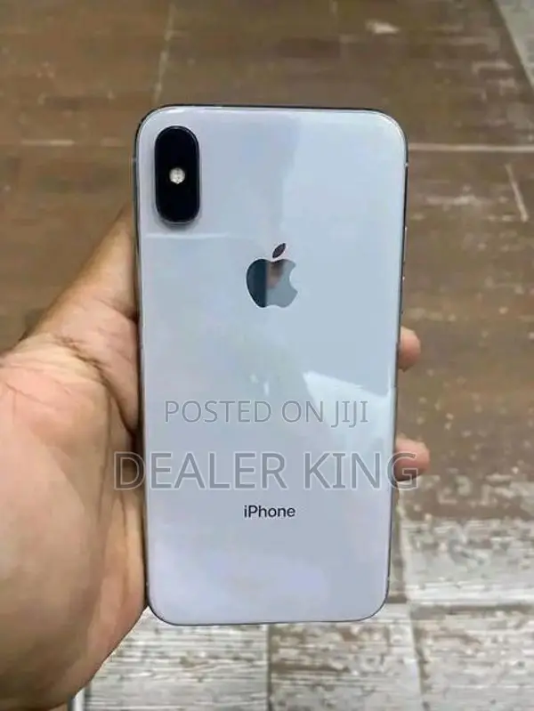 Apple iPhone X (Used)