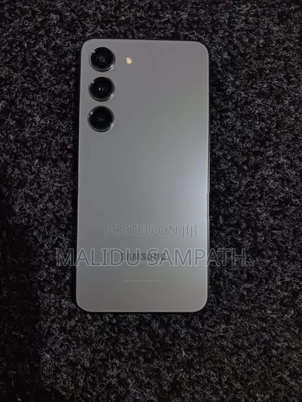 Samsung Galaxy S23 (Used)