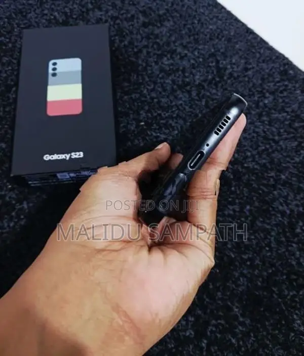 Samsung Galaxy S23 (Used)