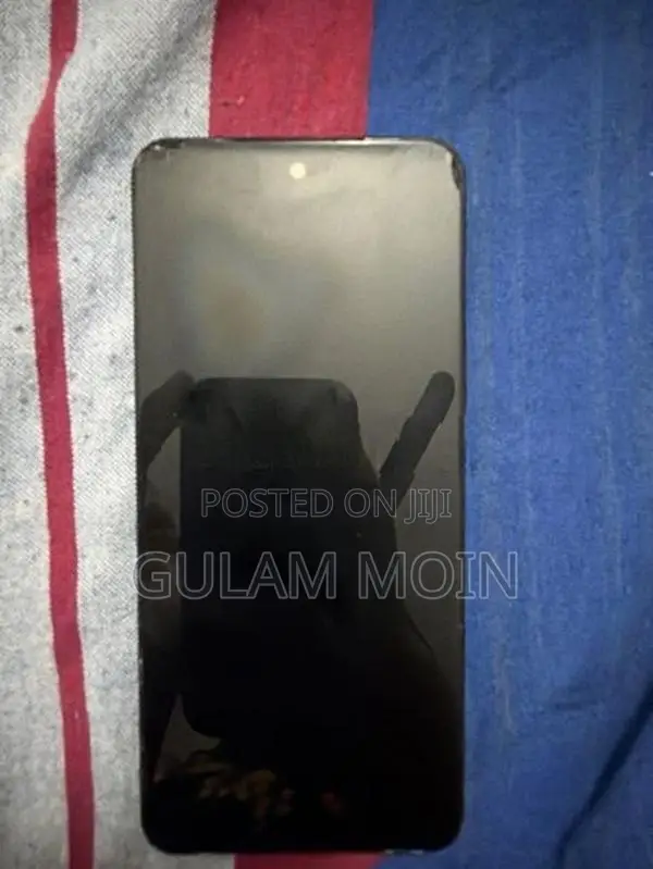 Vivo Y29 (Used)