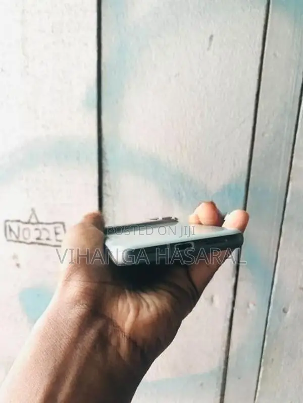 Google Pixel 8 (Used)
