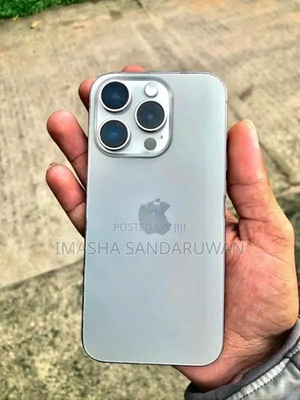 Apple iPhone 15 Pro (Used)