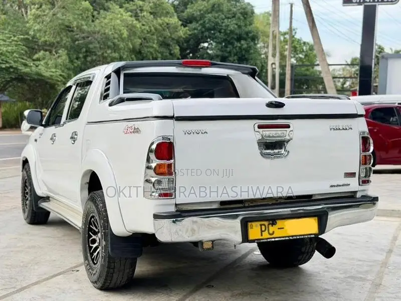 Toyota Hilux 2006