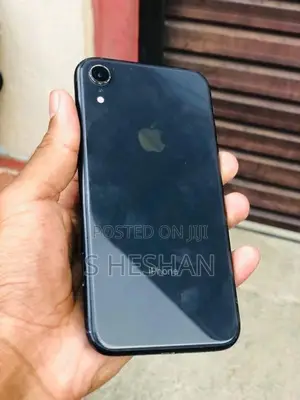 Apple iPhone XR 128GB (Used)