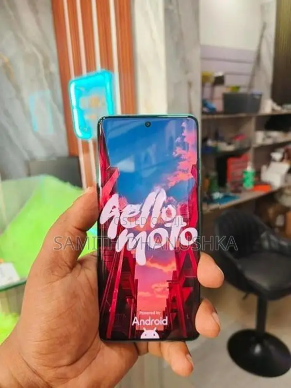 Moto (Used)