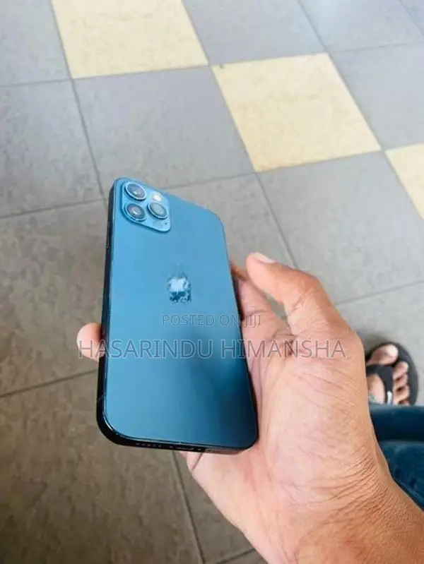 Apple iPhone 12 Pro (Used)