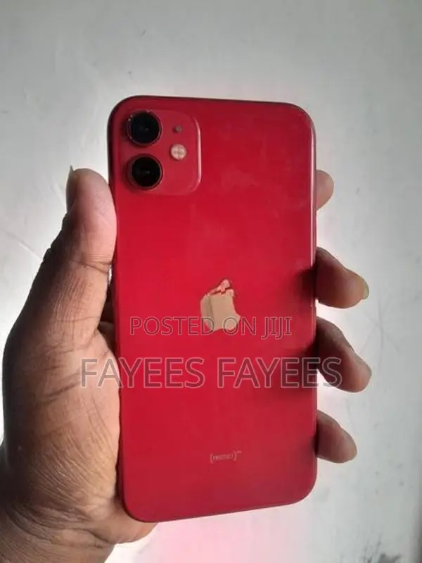 Apple iPhone 11 (Used)