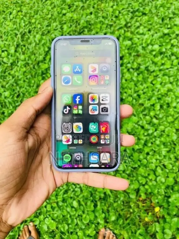 Apple iPhone X (Used)